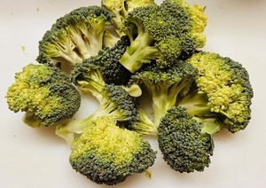 02.Broccoli.jpg