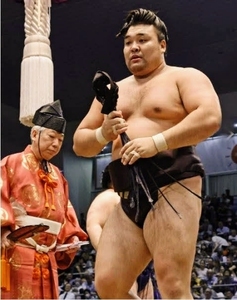 03.Kirishima.jpg